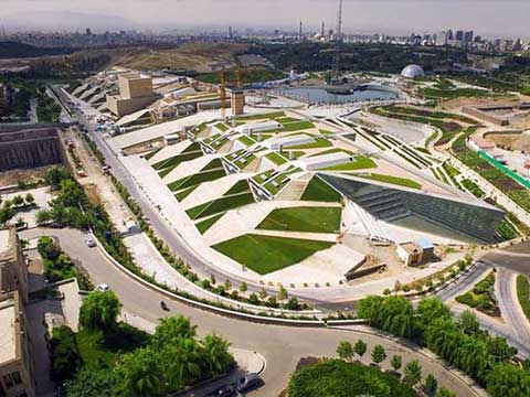 Dünyanın En Büyük Kitabevi Tahran Kitap Bahçesi