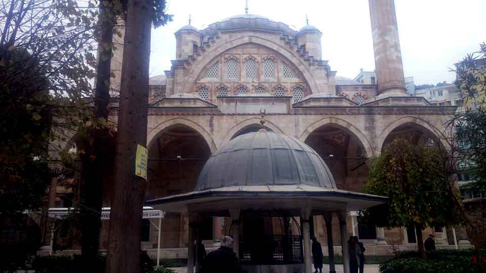 Muradiye Camii 